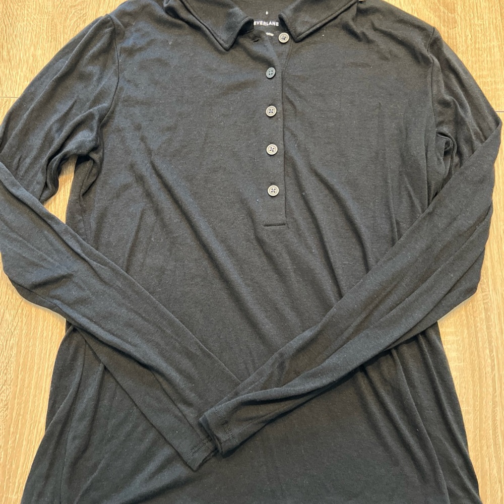 Everlane Charcoal Button-Up Polo